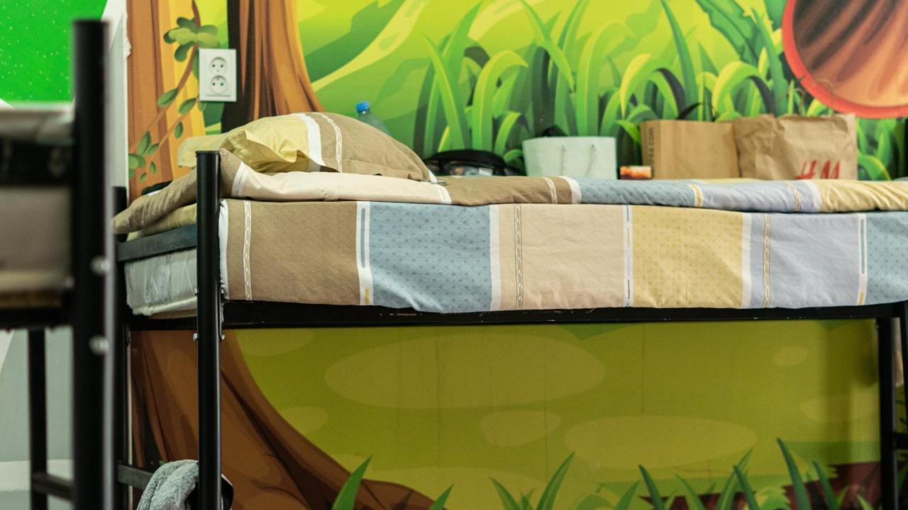 Fox Hostel Almaty Quarto foto
